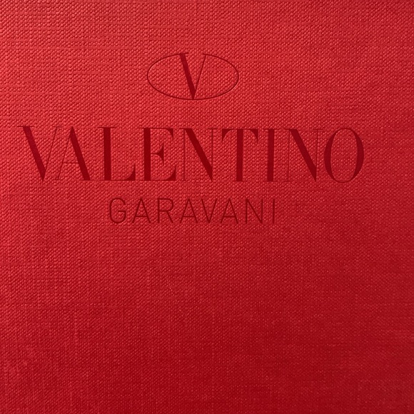 Valentino Garavani shoe box - Picture 2 of 4